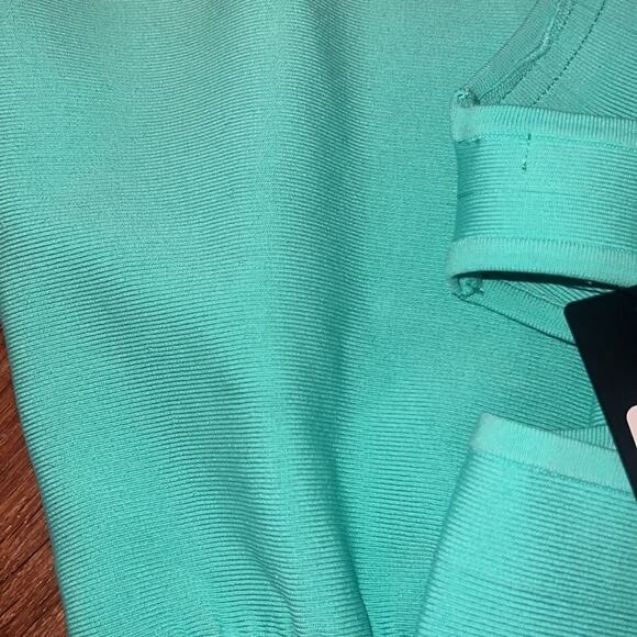 NWT Guess SWTR Mirage Cut-out Teal Mini Dress Size XS - Picture 10 of 10